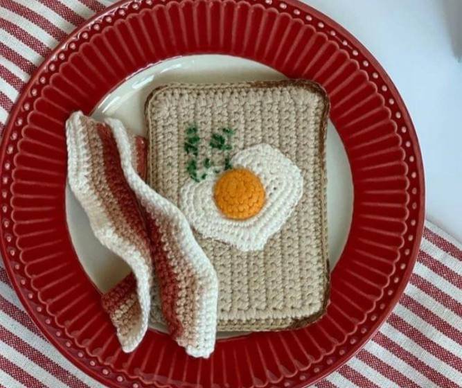 Finished crochet toast, egg and bacon set