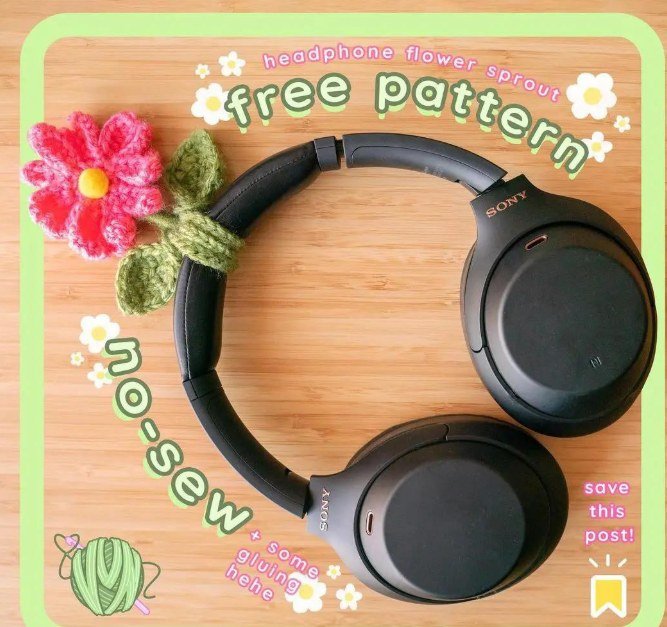 Crochet wired headphones - Crochet wired headphones: the finished flower sprout on a headphone band