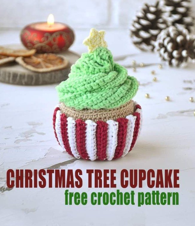 Crochet amigurumi ideas - Christmas tree cupcake free pattern